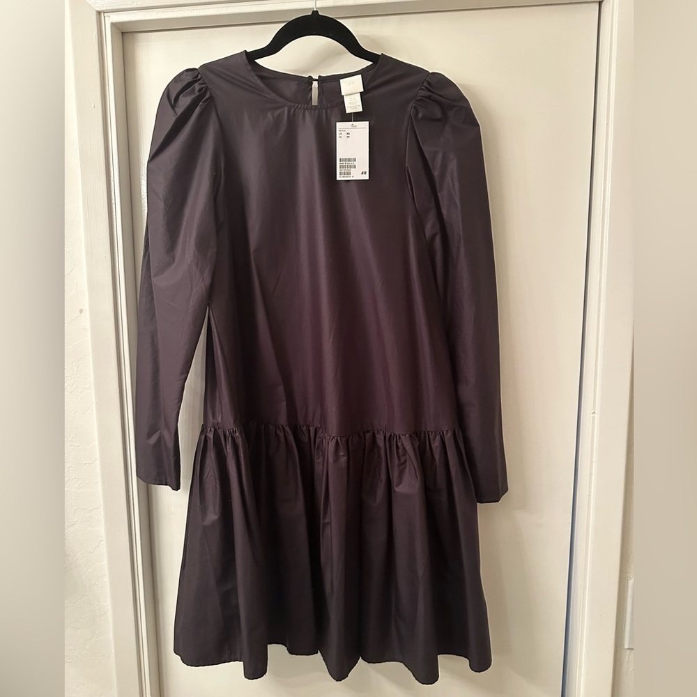 H&M black ruffle mini dress XS